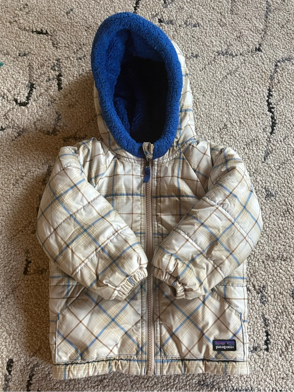 Patagonia Kids Plaid Puffer reversible Jacket with Blue Fleece Hood 2t